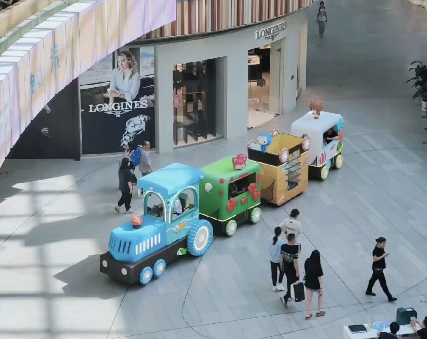 Аттракцион паровозик Синий трактор Аттракцион паровозик Синий трактор